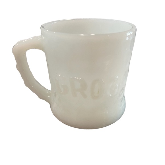 Vintage GROG Milk Glass Coffee Cup #26 Johnny Hart's BC Comics Fire King Brand - Picture 4 of 4